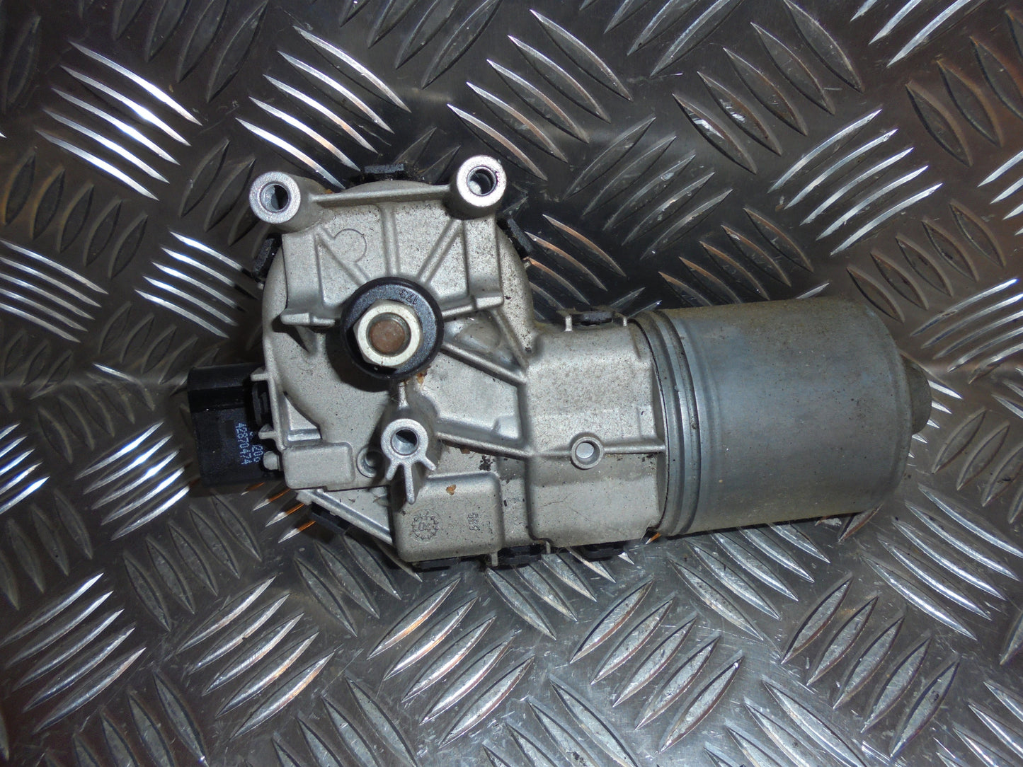 Ford C‑Max 1 Viskermotor Med OEM Nr. Ophugger Fra Ford Ophugger