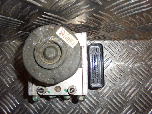 Ford C‑Max 1 Abs Pumpe Med OEM Nr. 3M512M110DA Fra Ford Ophugger