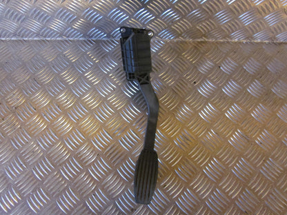Ford Ka Speederpedal Med OEM Nr. Ophugger Fra Ford Ophugger