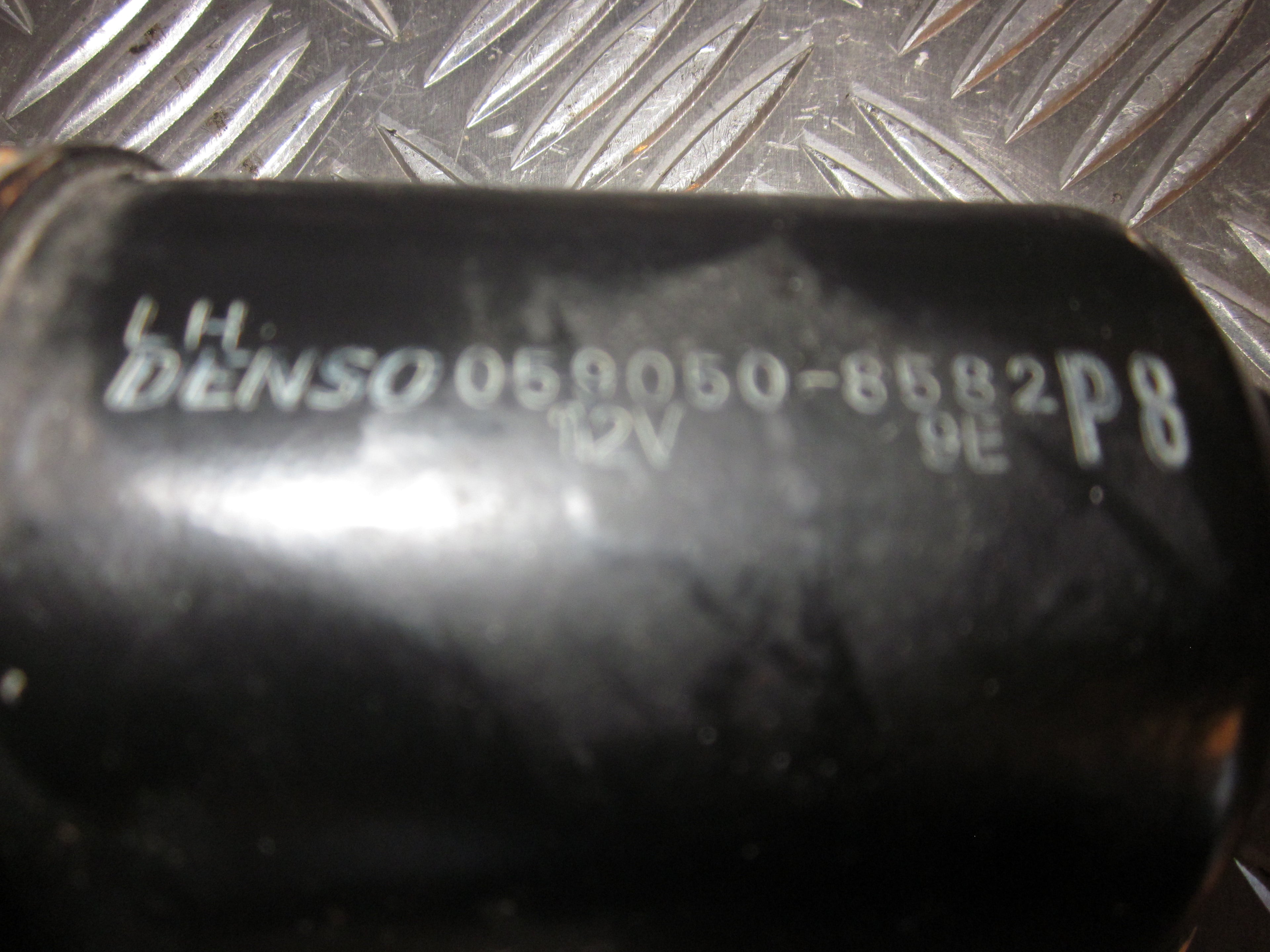 Suzuki Ignis Viskermotor Med OEM Nr. 3810180G01 Fra Suzuki Ophugger