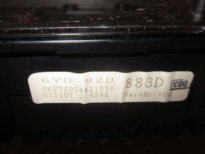 Skoda Fabia Speedometer - Instrument Med OEM Nr. 6Y0920883D Fra Skoda Ophugger