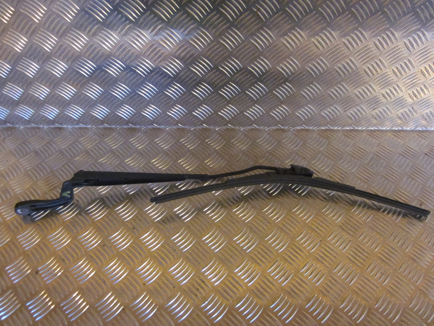 Skoda Fabia Viskerarm Med OEM Nr. 6Y1955409 Fra Skoda Ophugger