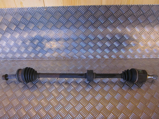 Nissan Primera P12 Trækaksel For H Med OEM Nr. Ophugger Fra Nissan Ophugger