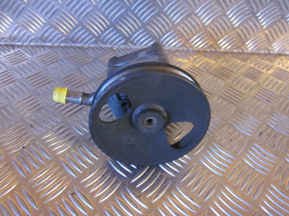 Nissan Primera P12 Servopumpe Med OEM Nr. Ophugger Fra Nissan Ophugger