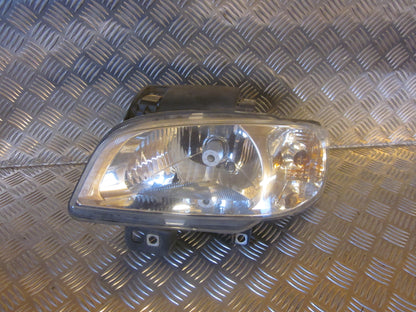 Seat Cordoba Forlygte Med OEM Nr. 6K1941043A Fra Seat Ophugger