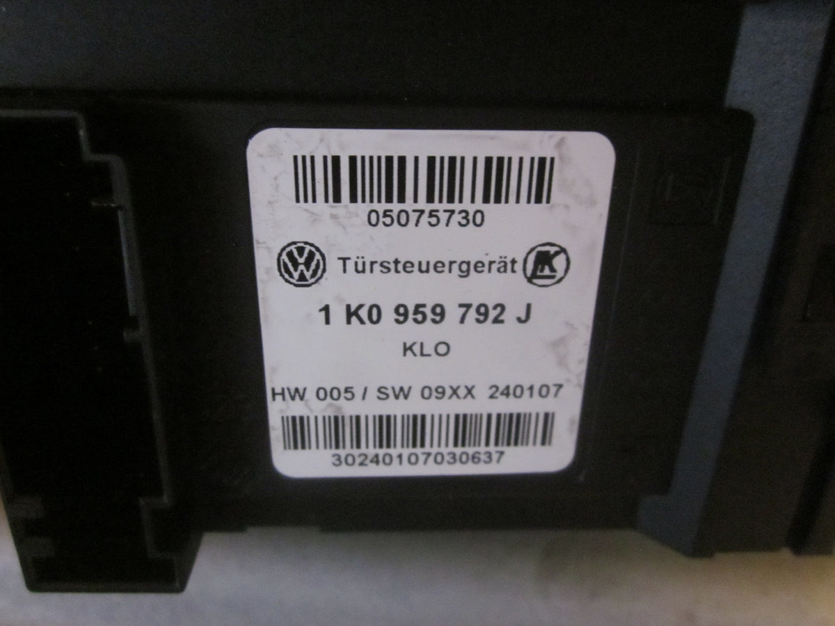 VW Touran 1T/Gp Rudemotor - Rudehejs Med OEM Nr. 1T0959702D Fra VW Ophugger