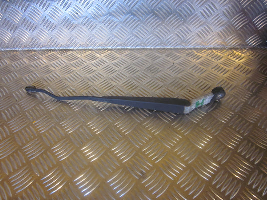 Suzuki Grand Vitara Viskerarm Med OEM Nr. Ophugger Fra Suzuki Ophugger