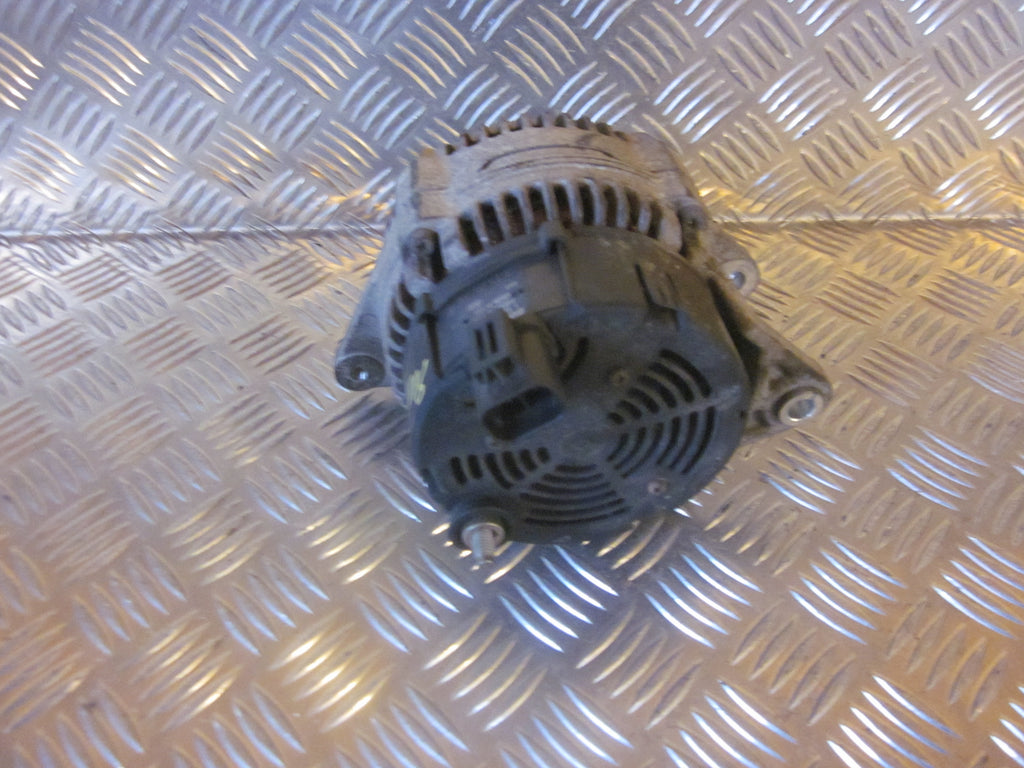 Mitsubishi Carisma Generator Med OEM Nr. 0123315018 Fra Mitsubishi Ophugger