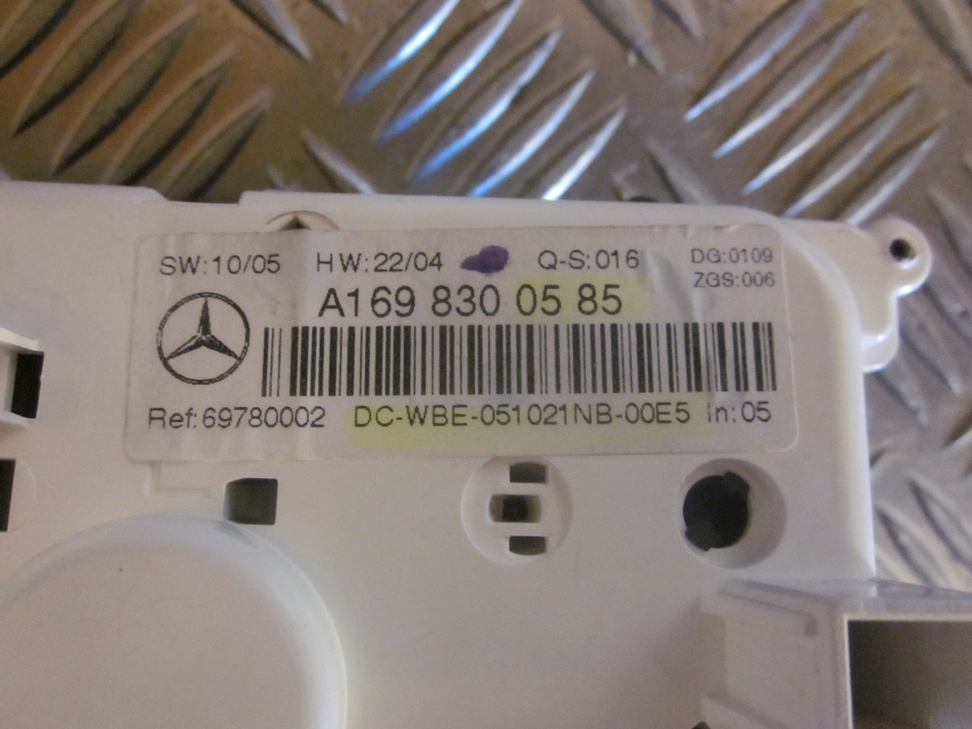 Mercedes A W169 Varmeregulering Med OEM Nr. Ophugger Fra Mercedes Ophugger