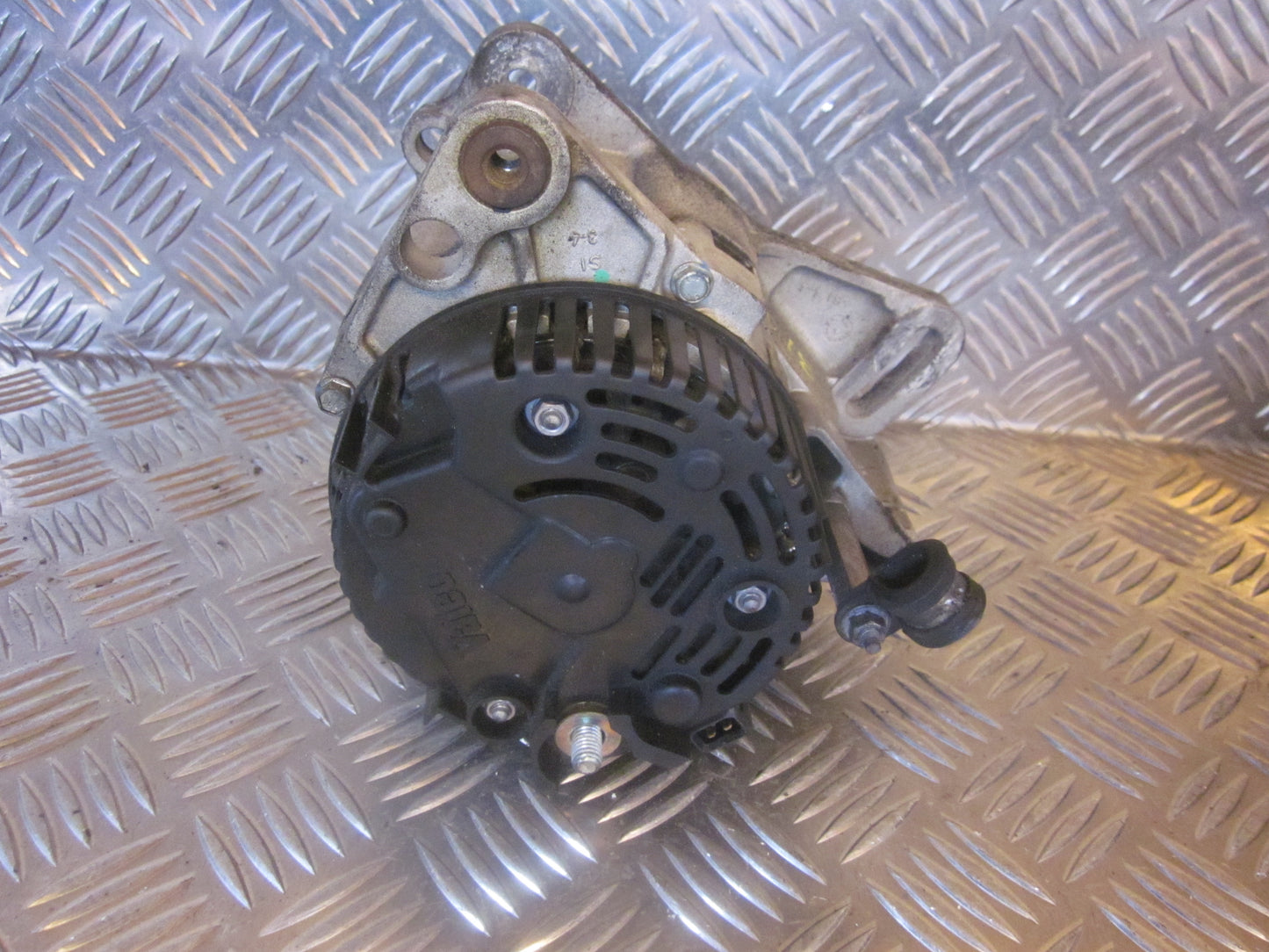 VW Golf 3 1H Generator Med OEM Nr. 098603070 Fra VW Ophugger