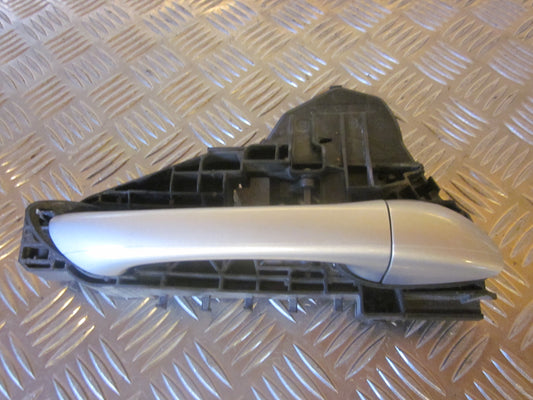 Mercedes A W169 Håndtag Udvendig Med OEM Nr. Ophugger Fra Mercedes Ophugger