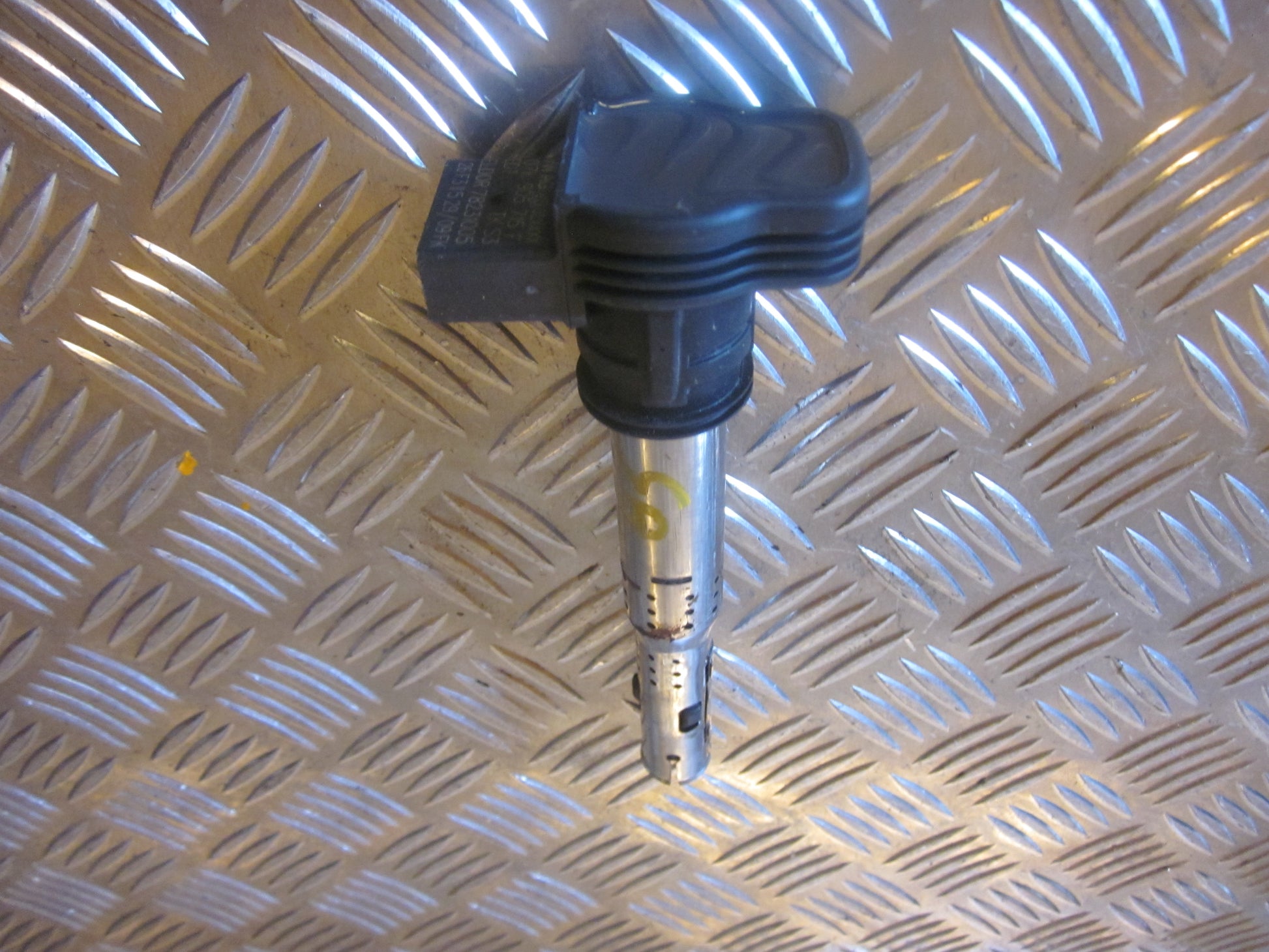 Skoda Octavia Tændspole El Med OEM Nr. 07K905715F Fra Skoda Ophugger