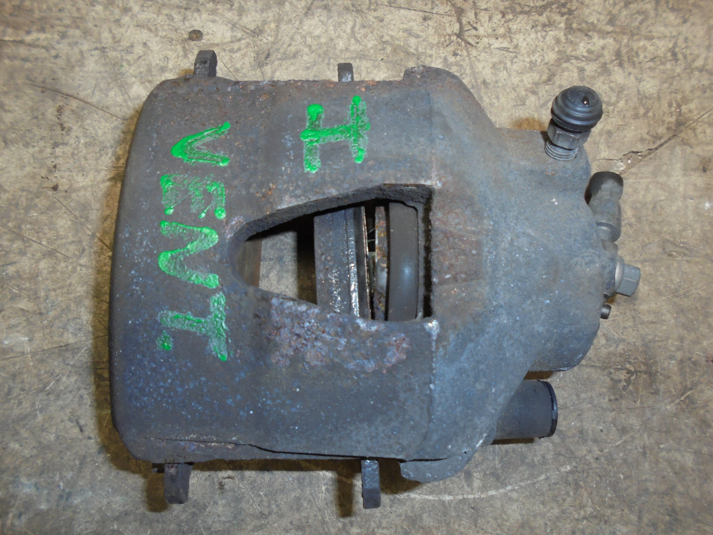 VW Caddy 2K Bremsekaliber HF Med OEM Nr. Ophugger Fra VW Ophugger