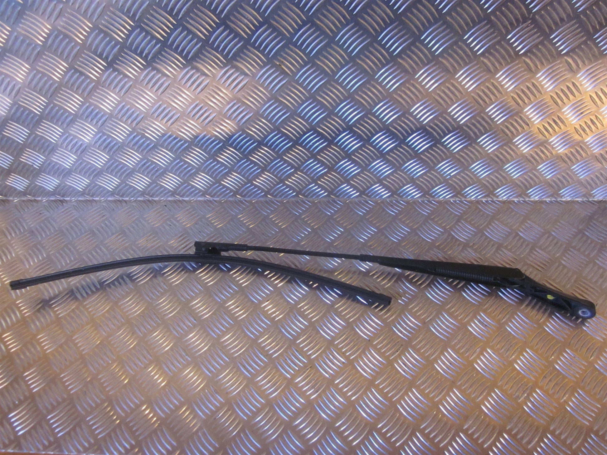 VW Caddy 2K Viskerarm Med OEM Nr. Ophugger Fra VW Ophugger