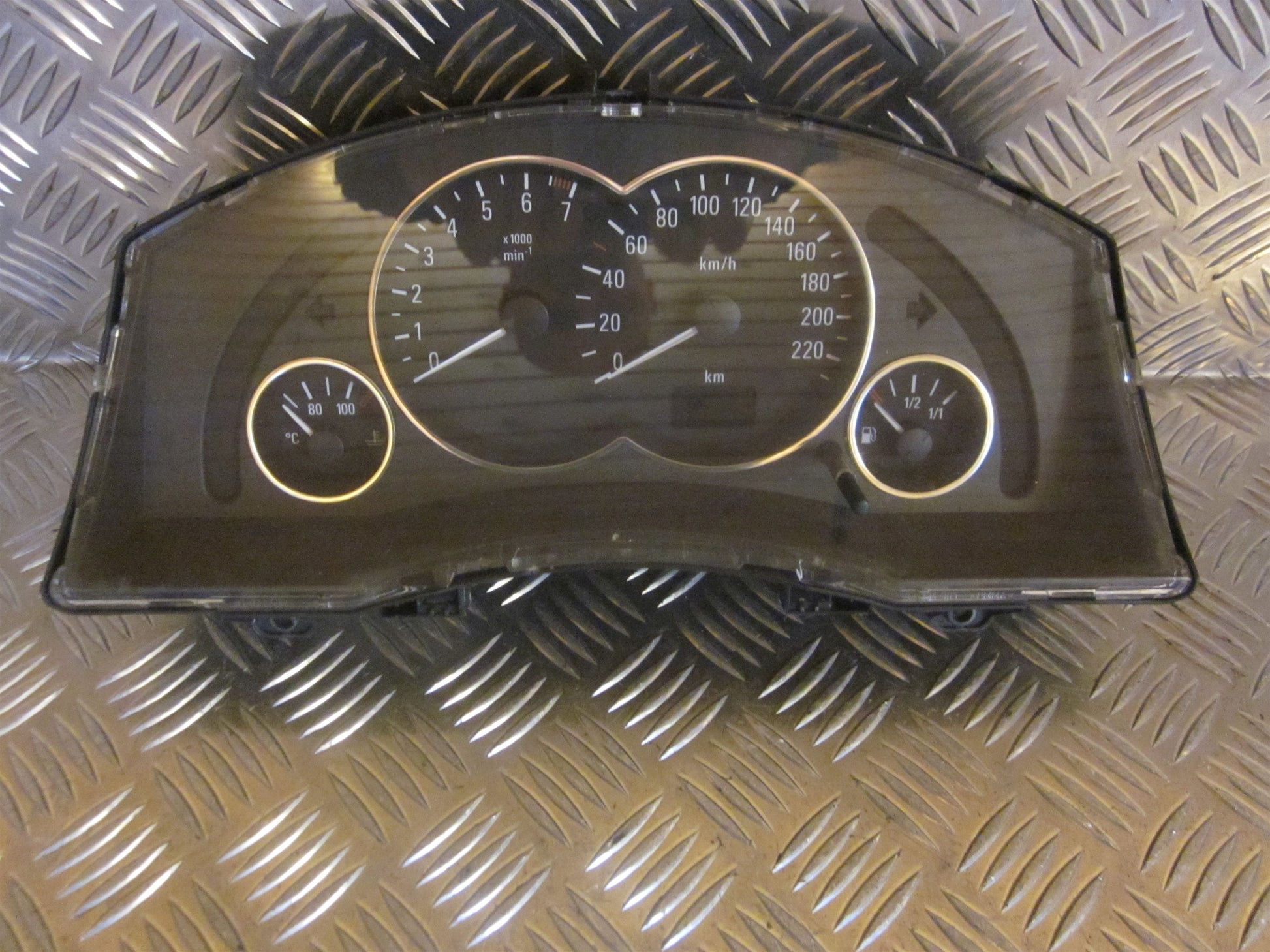 Opel Meriva A Speedometer - Instrument Med OEM Nr. Ophugger Fra Opel Ophugger