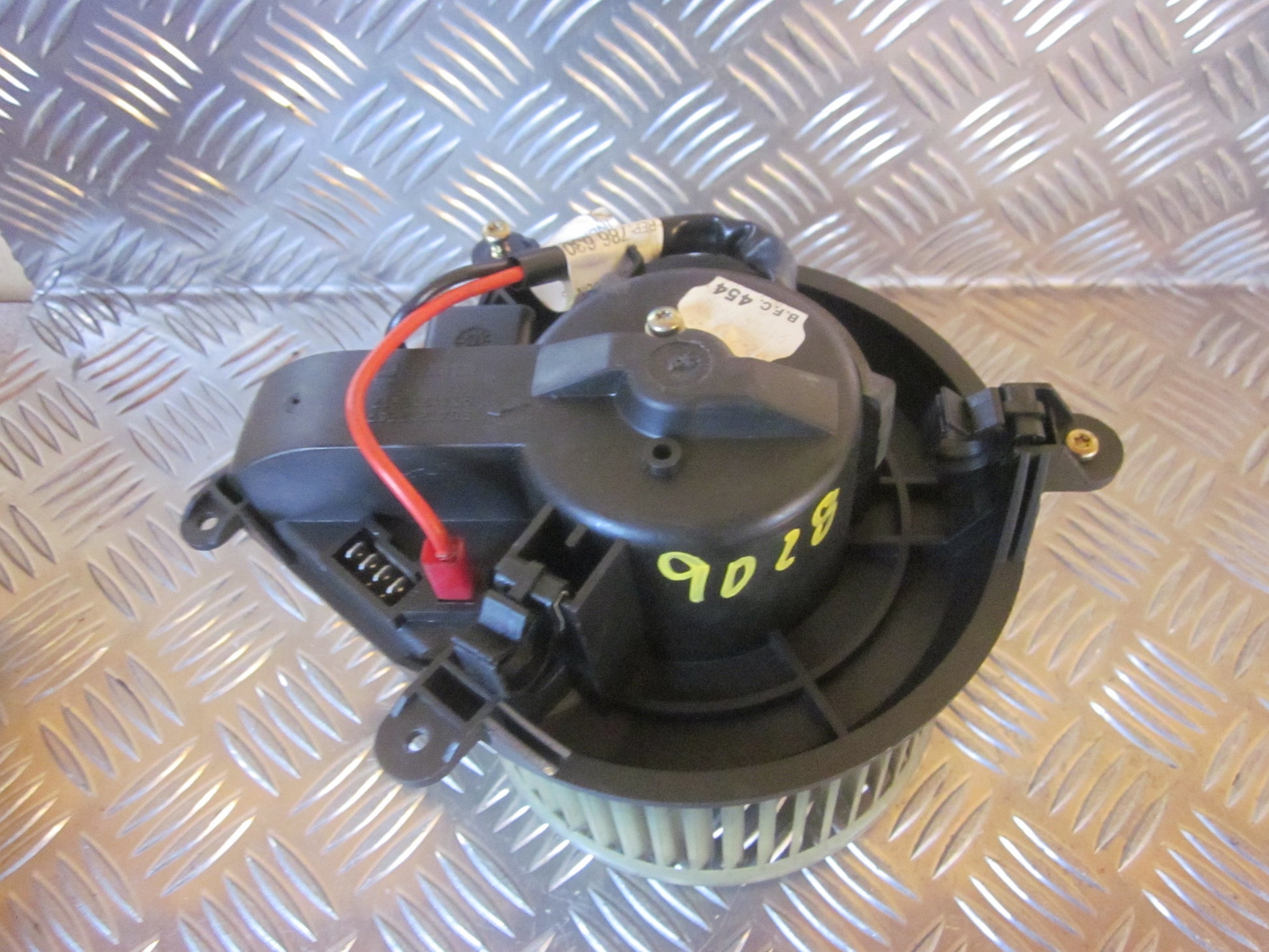 Peugeot 406 Varmeblæser Med OEM Nr. Ophugger Fra Peugeot Ophugger