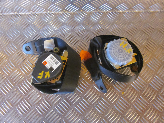 Ford Fiesta 6 Sikkerhedsseler For Med OEM Nr. Ophugger Fra Ford Ophugger