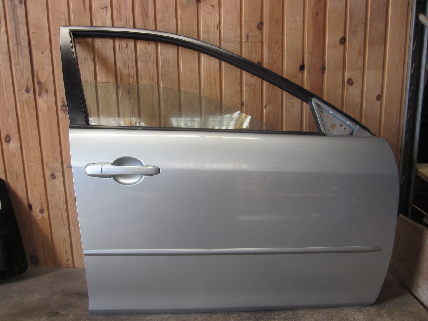 Mazda 6 GG/GY Fordør H Med OEM Nr. Ophugger Fra Mazda Ophugger