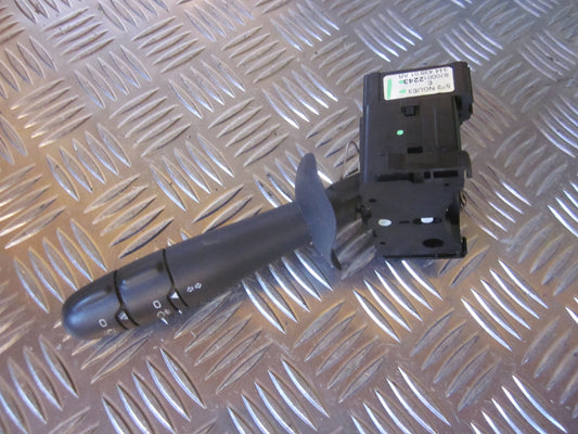 Renault Laguna 2 Kontakt Blink Med OEM Nr. Ophugger Fra Renault Ophugger