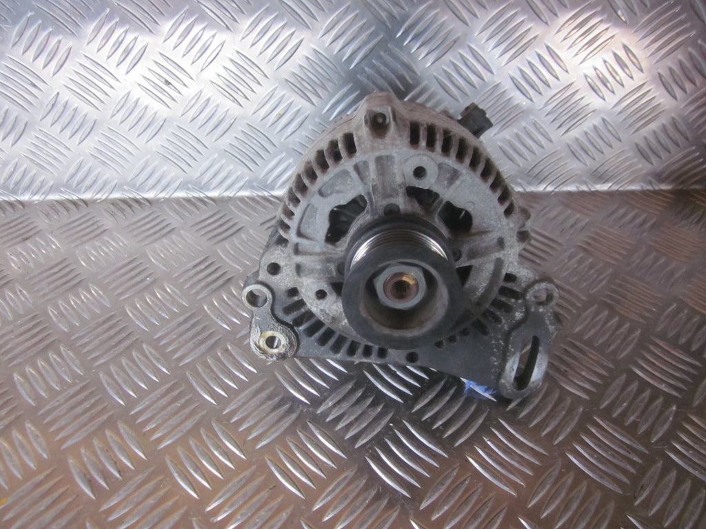 Skoda Felicia Generator Med OEM Nr. 0123310020 Fra Skoda Ophugger