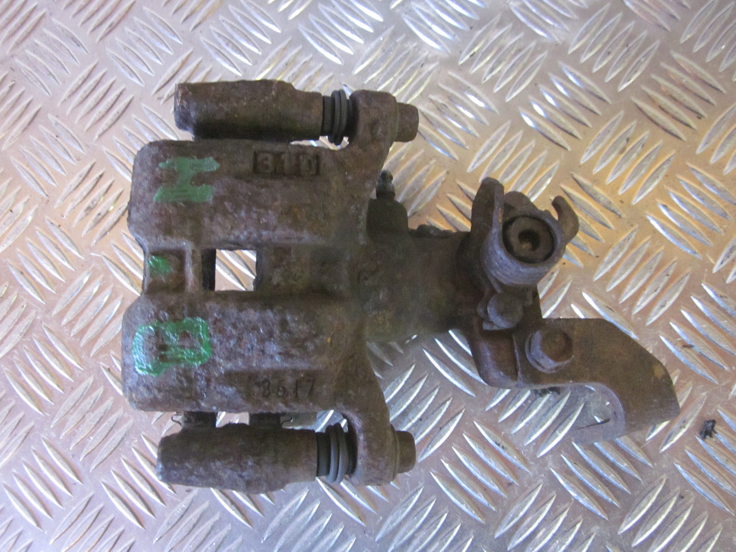 Mazda 6 GG/GY Bremsekaliber HB Med OEM Nr. Ophugger Fra Mazda Ophugger