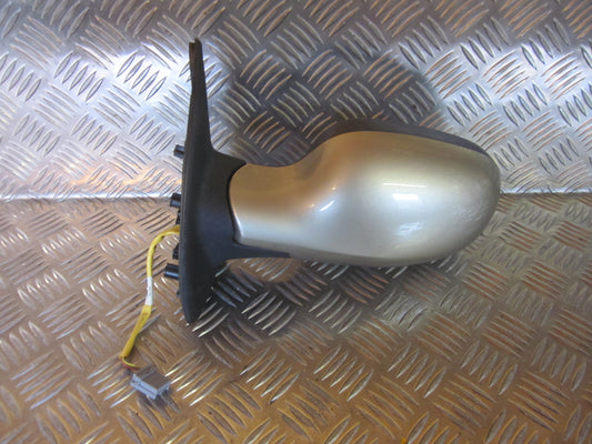 Nissan Micra K12 Sidespejl Med OEM Nr. Ophugger Fra Nissan Ophugger