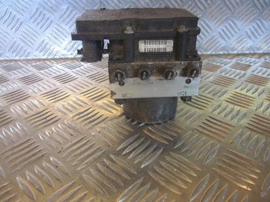 Nissan Micra K12 Abs Pumpe Med OEM Nr. 38704G0785 Fra Nissan Ophugger