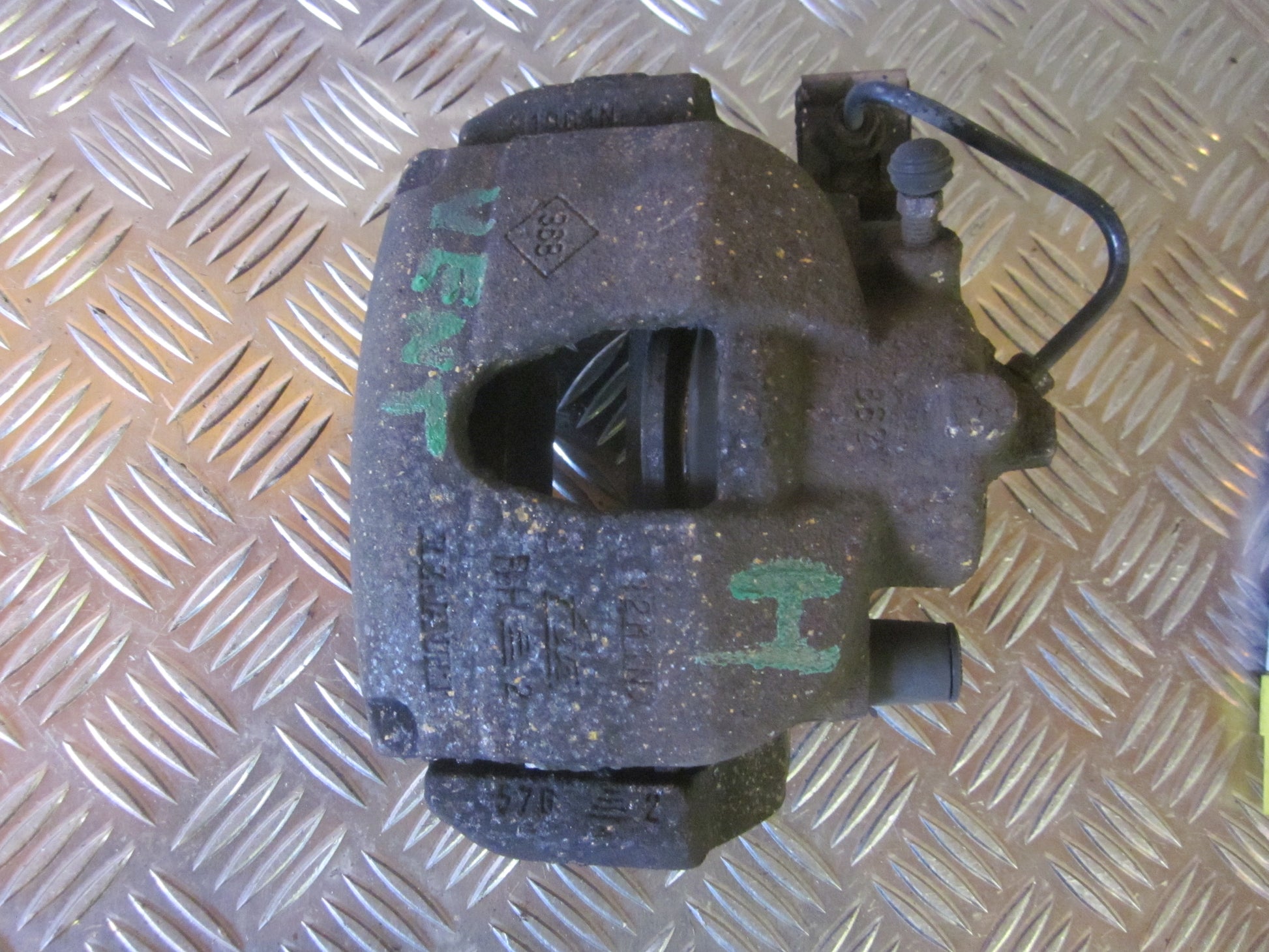 Renault Laguna 2 Bremsekaliber HF Med OEM Nr. Ophugger Fra Renault Ophugger