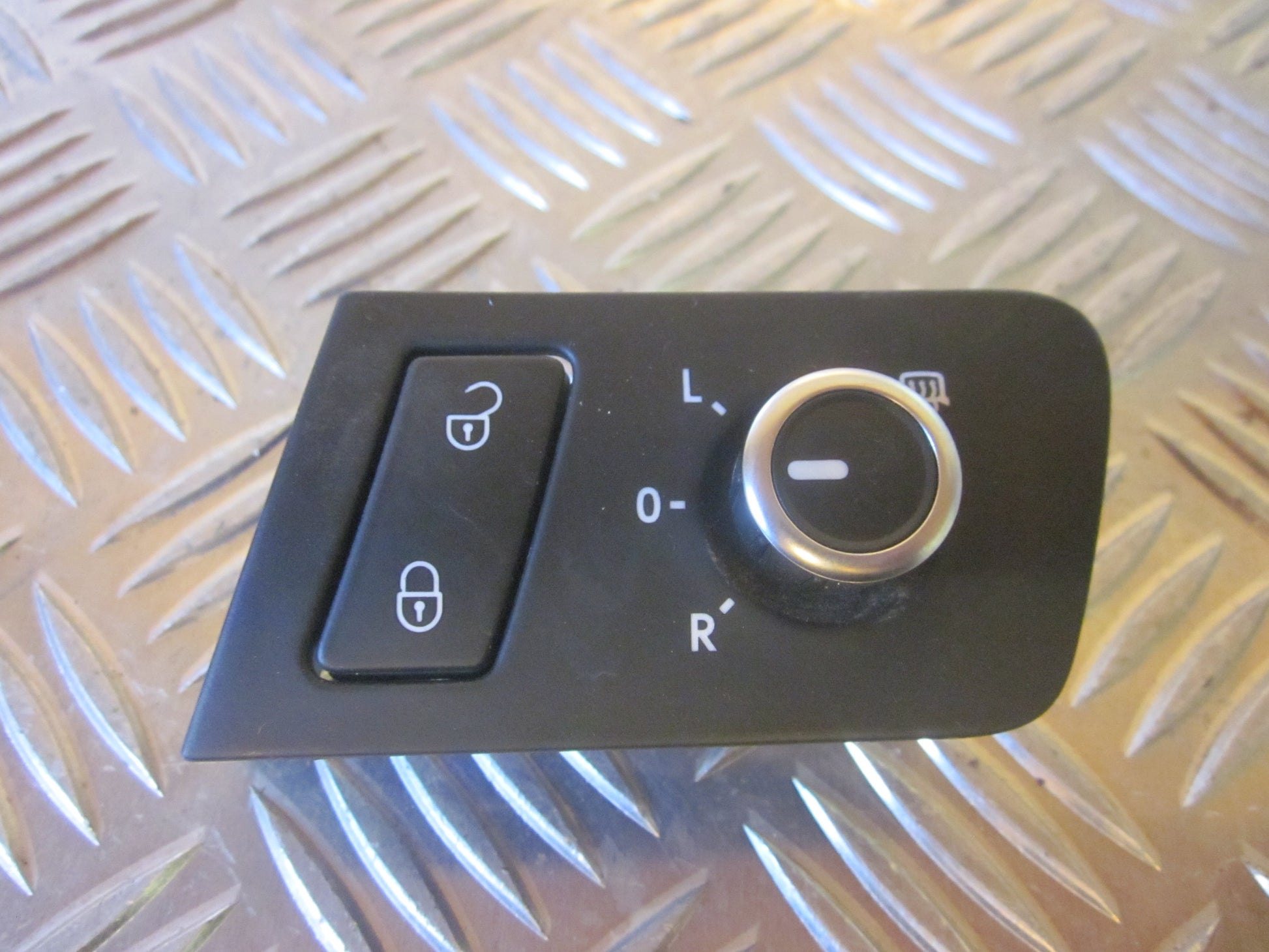 VW Touran GP2 Kontakt Sidespejl Med OEM Nr. 1T1959552H Fra VW Ophugger