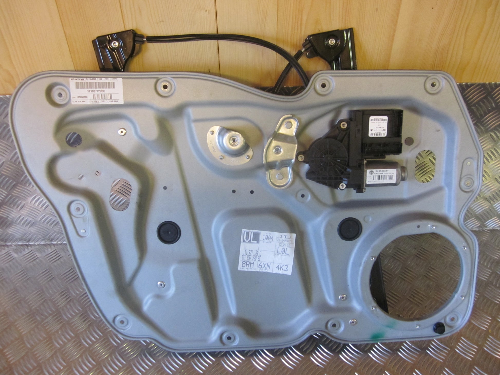 VW Touran GP2 Rudemotor - Rudehejs Med OEM Nr. 5K0959793 Fra VW Ophugger
