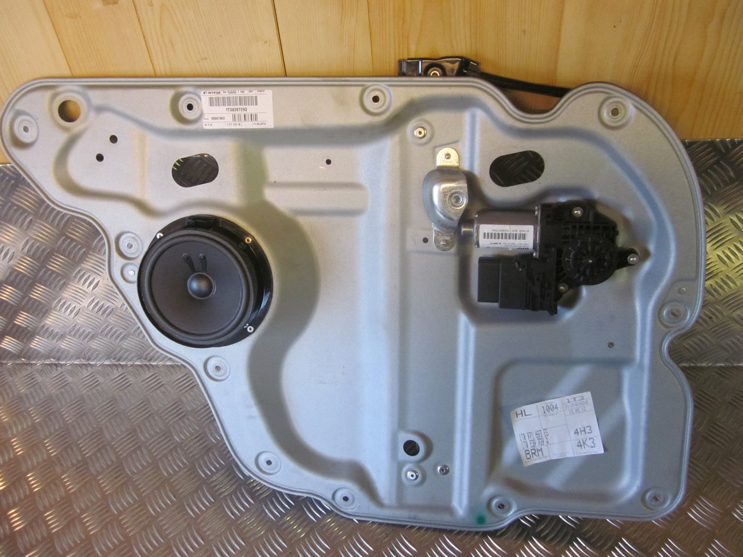VW Touran GP2 Rudemotor - Rudehejs Med OEM Nr. 5K0959703A Fra VW Ophugger