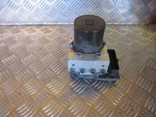 Skoda Fabia Abs Pumpe Med OEM Nr. 6Q0614517AG Fra Skoda Ophugger