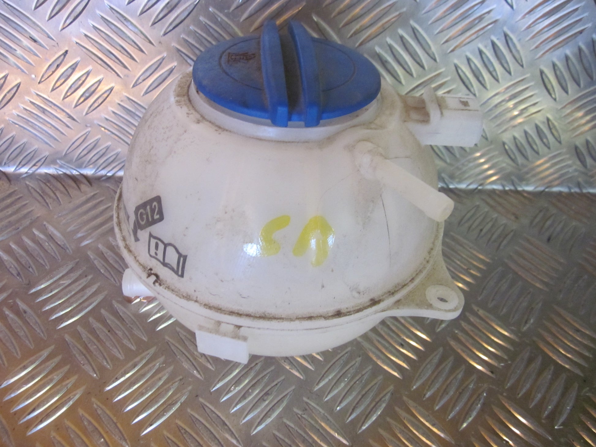 Skoda Fabia Ekspansionsbehold Med OEM Nr. 6Q0121407B Fra Skoda Ophugger