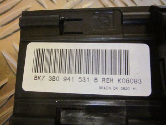 Skoda Fabia Kontakt Lys Med OEM Nr. 3B0941531B Fra Skoda Ophugger