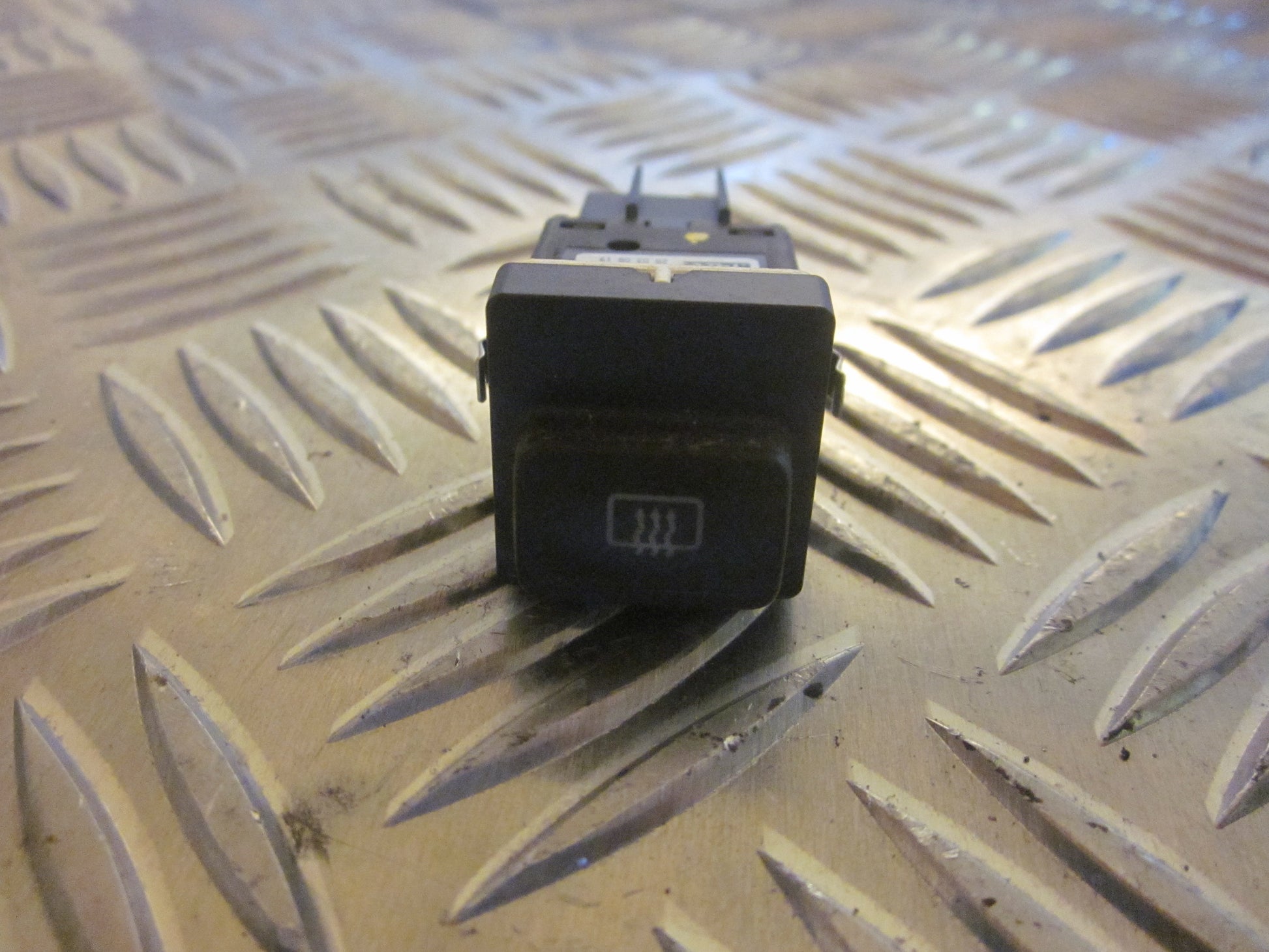 Skoda Fabia Kontakt El-Rude Med OEM Nr. 5J0959621A Fra Skoda Ophugger