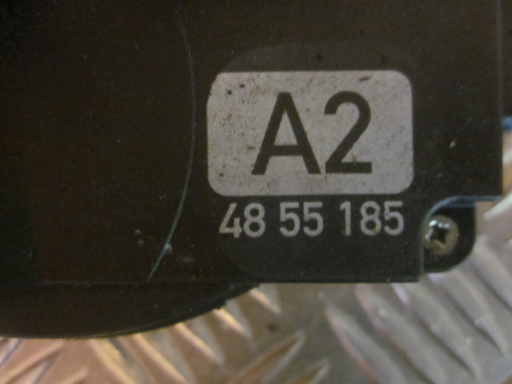 Saab 9‑5 Dørlås Med OEM Nr. Ophugger Fra Saab Ophugger