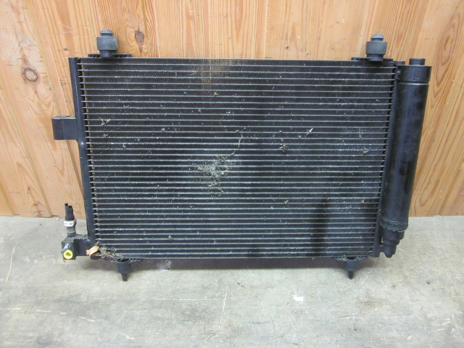 Peugeot 407 Køler Aircond Med OEM Nr. Ophugger Fra Peugeot Ophugger