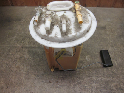 Peugeot 407 Tankarmatur Med OEM Nr. Ophugger Fra Peugeot Ophugger