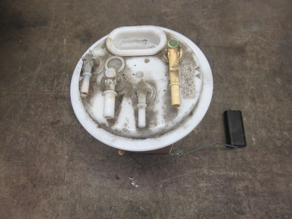 Peugeot 407 Tankarmatur Med OEM Nr. Ophugger Fra Peugeot Ophugger