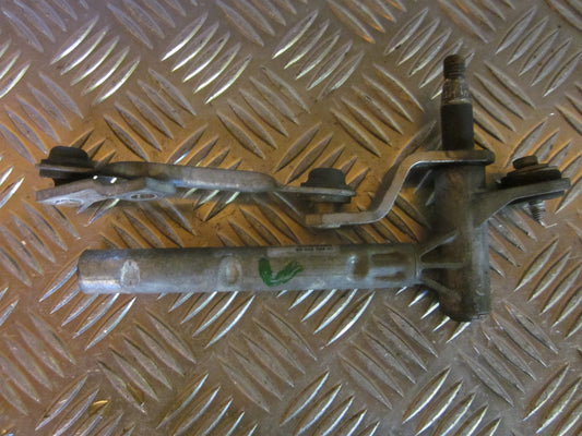 Peugeot 407 Viskertræk Med OEM Nr. Ophugger Fra Peugeot Ophugger