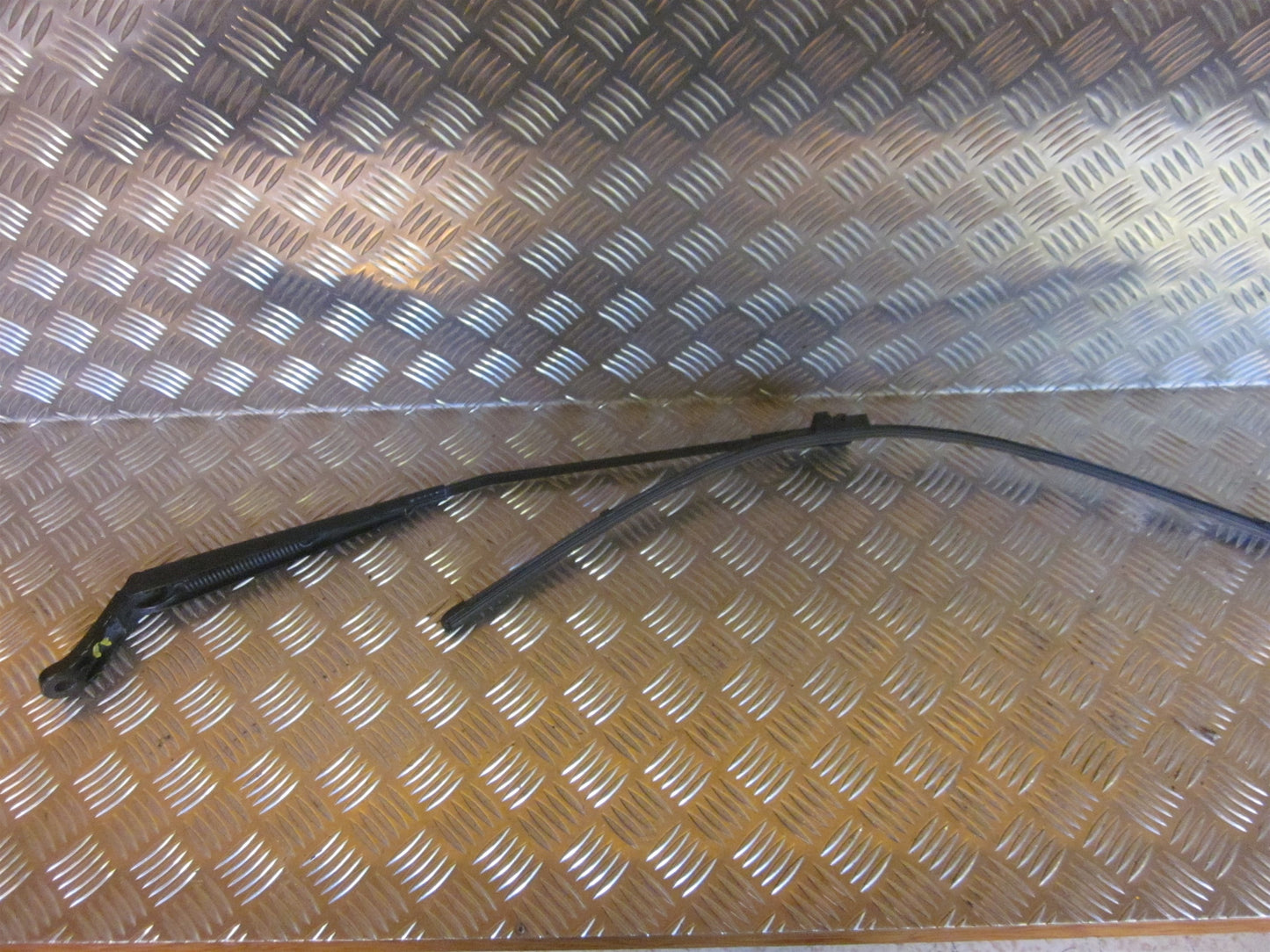 Peugeot 407 Viskerarm Med OEM Nr. Ophugger Fra Peugeot Ophugger