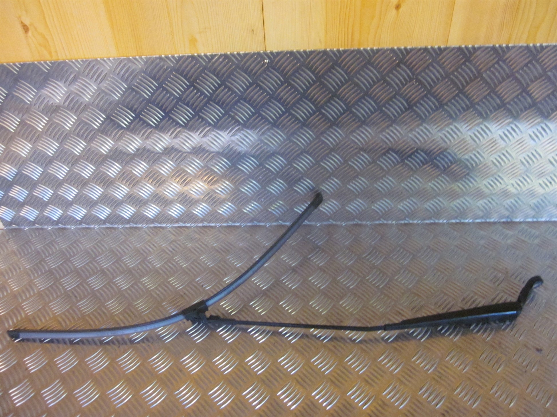 Peugeot 407 Viskerarm Med OEM Nr. Ophugger Fra Peugeot Ophugger