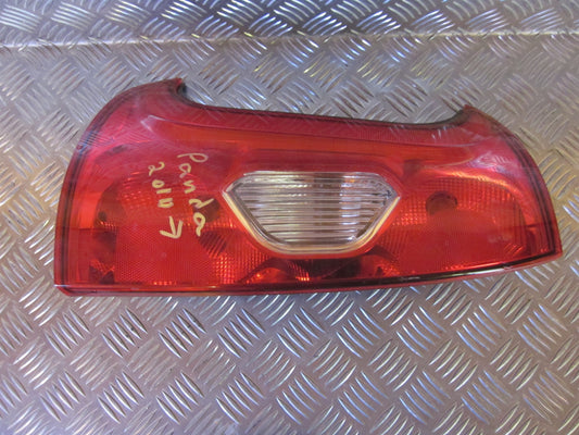 Fiat Panda Baglygte Med OEM Nr. Ophugger Fra Fiat Ophugger