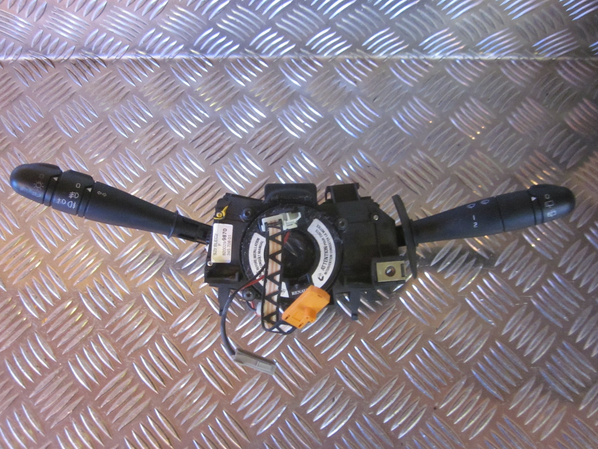 Renault Kangoo 1 Kontakt Combi Med OEM Nr. Ophugger Fra Renault Ophugger