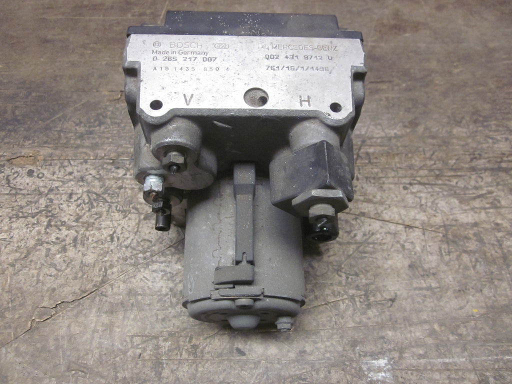 Mercedes E W210 ABS Pumpe Med OEM Nr. 0024319712U Fra Mercedes Ophugger