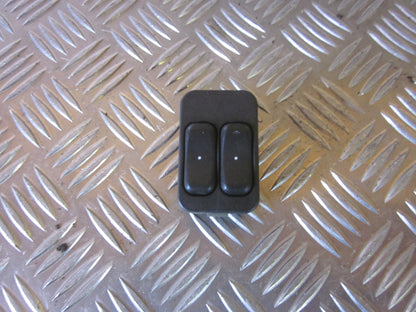 Opel Corsa C Kontakt Rudehejs Med OEM Nr. Ophugger Fra Opel Ophugger