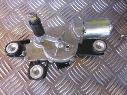 Ford Mondeo 3 Bagrudevisker Motor Med OEM Nr. 0390201583 Fra Ford Ophugger