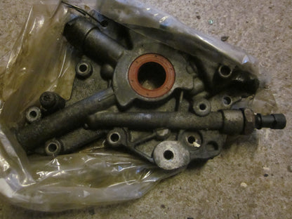 Opel Corsa B Oliepumpe Med OEM Nr. Ophugger Fra Opel Ophugger