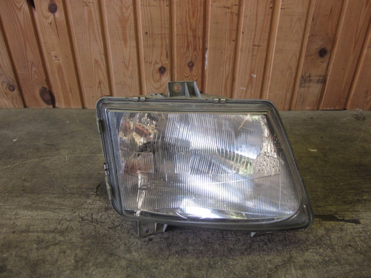 Mercedes VITO W638 Forlygte Med OEM Nr. Ophugger Fra Mercedes Ophugger