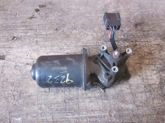 Mercedes VITO W638 Viskermotor Med OEM Nr. Ophugger Fra Mercedes Ophugger